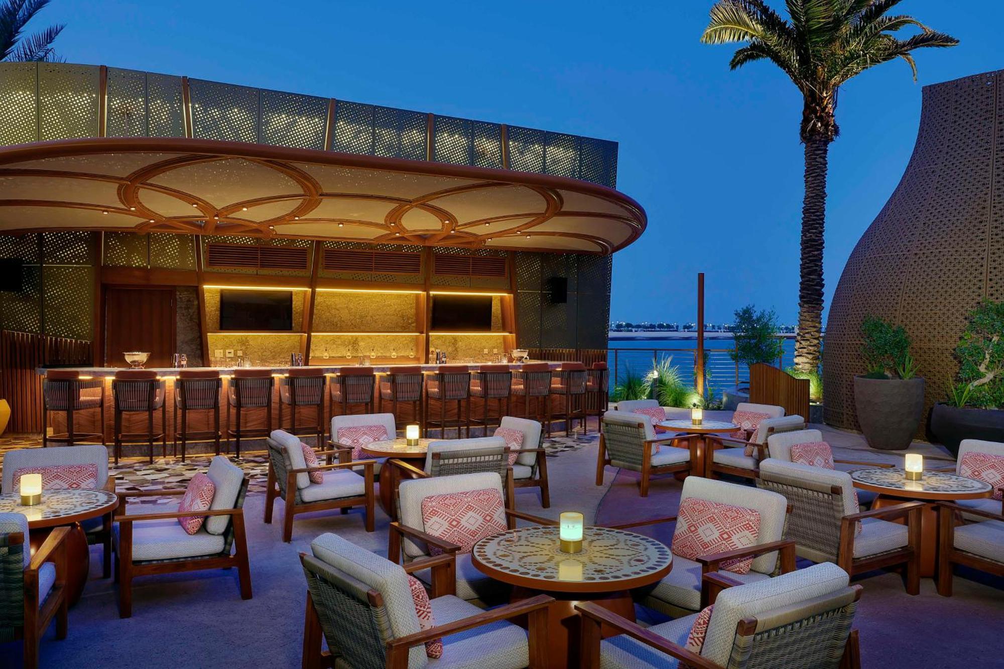 Waldorf Astoria Doha Lusail Екстер'єр фото The Bar