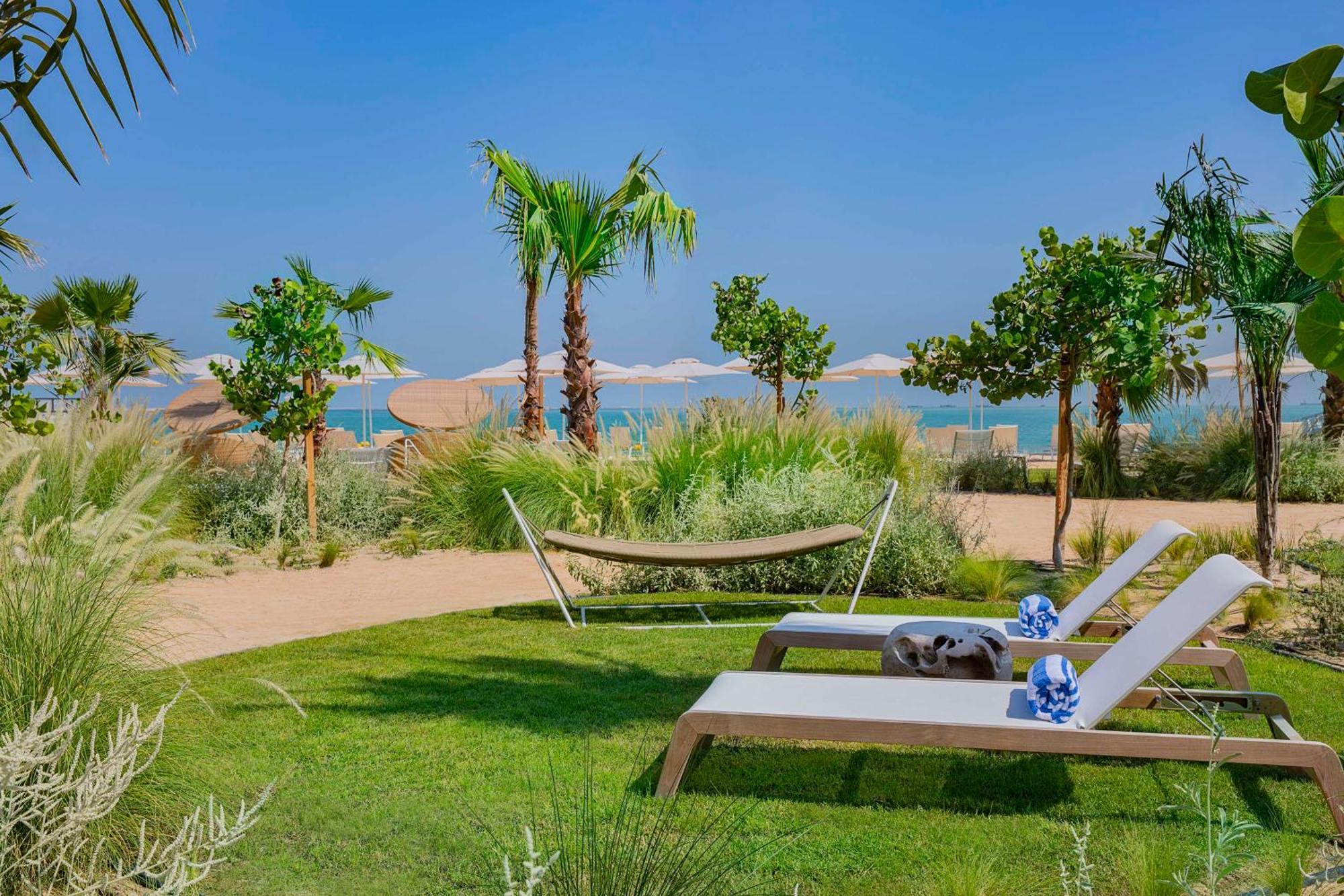 Waldorf Astoria Doha Lusail Екстер'єр фото The beach at the resort