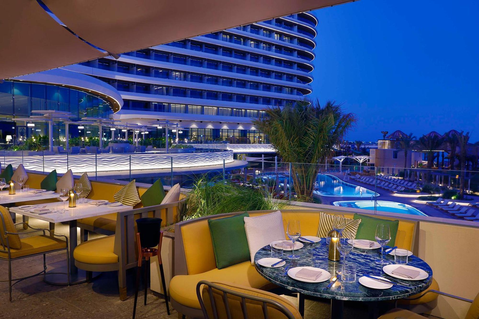 Waldorf Astoria Doha Lusail Екстер'єр фото The Westin Dubai